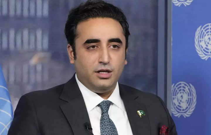 <strong>PPP Chairman Bilawal Bhutto Zardari Stands Firm for Press Freedom</strong>